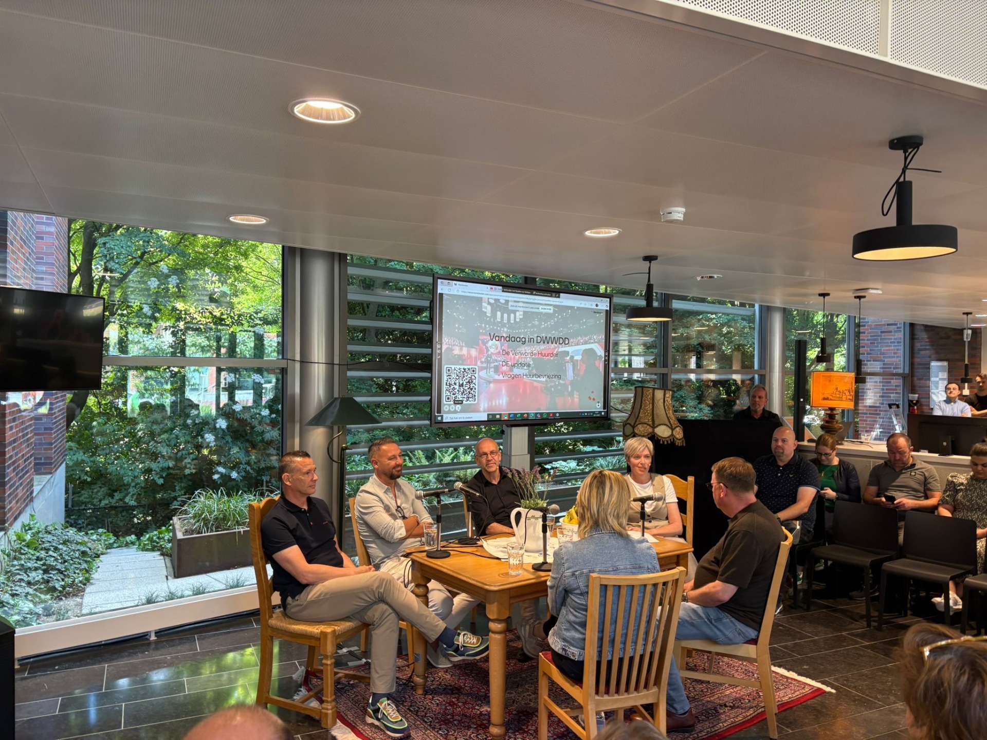 DeWereldDraaitDoorrrr Woonpunt